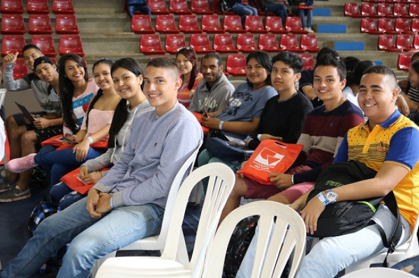 Convocatoria de los Representantes Estudiantiles